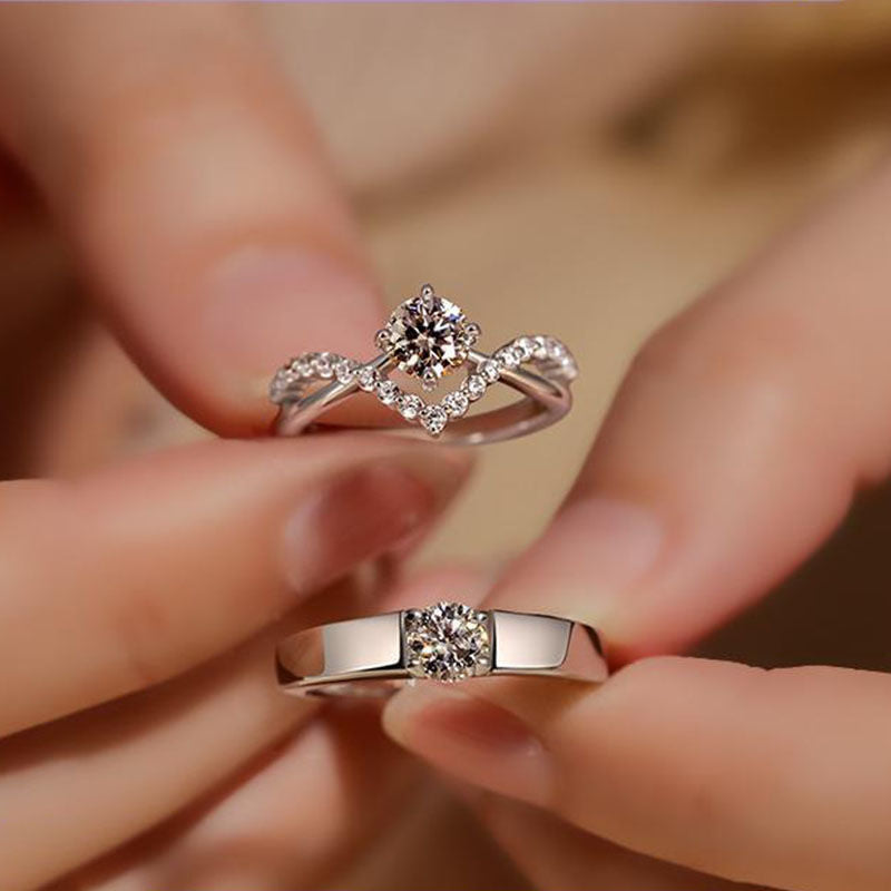 Classic Six-Claw Moissanite Diamond Ring
                           White Gold Finish  Diamond Accent Ring  Elegant Jewelry  Women?s Ring  Men?s Ring  U Shaped Ring  Electroplated Ring  Luxury Jewelry  Timeless Design  Sparkling Ring